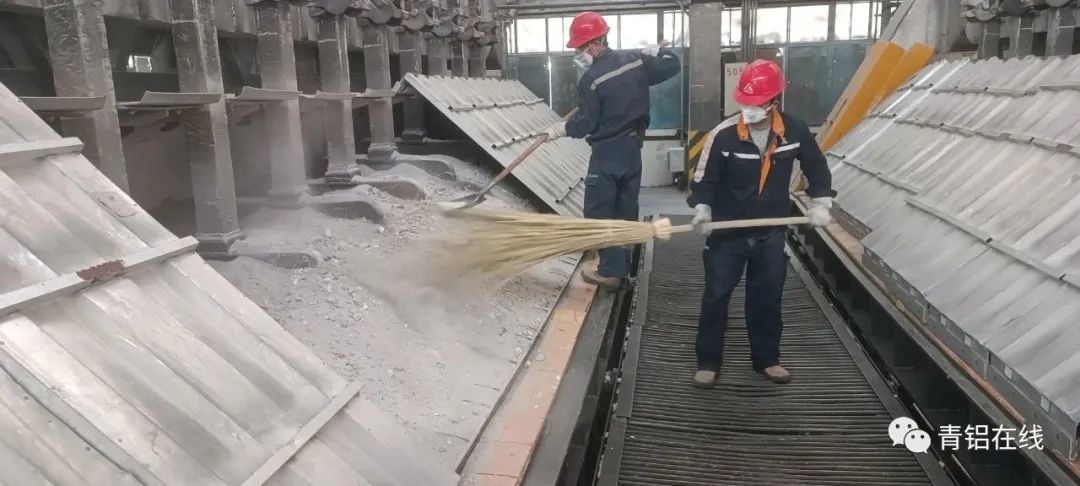 中铝青海分公司电解厂狠抓基础操作助力指标提升