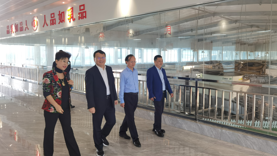 海亮集团与广西崇左市签署战略合作协议