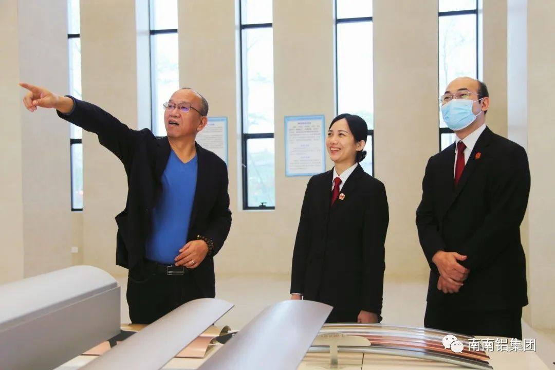 邕宁区人民法院副院长黄彩云一行到南南铝调研