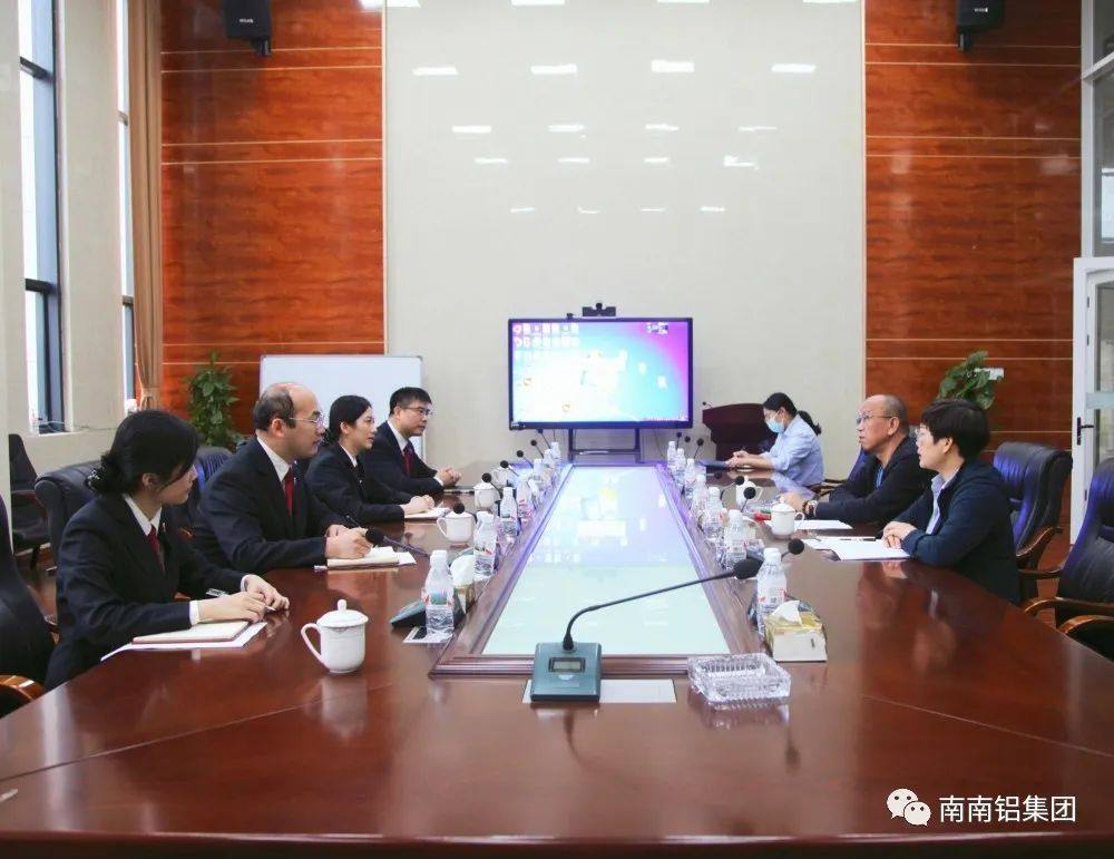邕宁区人民法院副院长黄彩云一行到南南铝调研