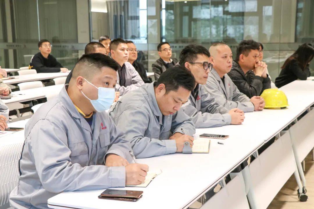 栋梁铝业公司召开行政制度宣贯暨常态行政合规行为检查启动会
