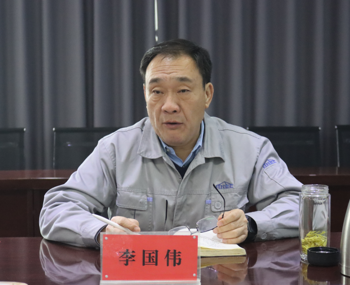 三门峡戴卡召开安全环保办公会