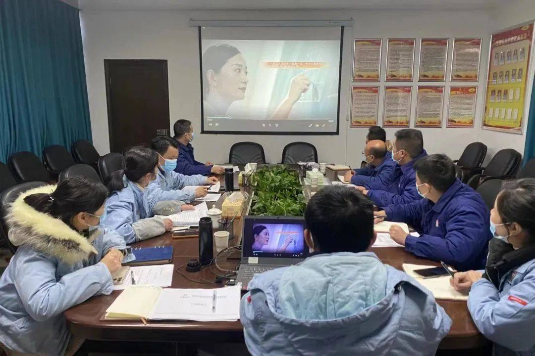 五矿水口山公司开展宪法宣传周活动