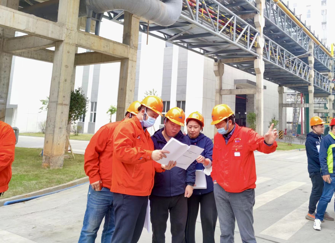 丹霞冶炼厂炼锌渣绿色化升级改造项目申领危险废物经营许可证顺利通过专家评审