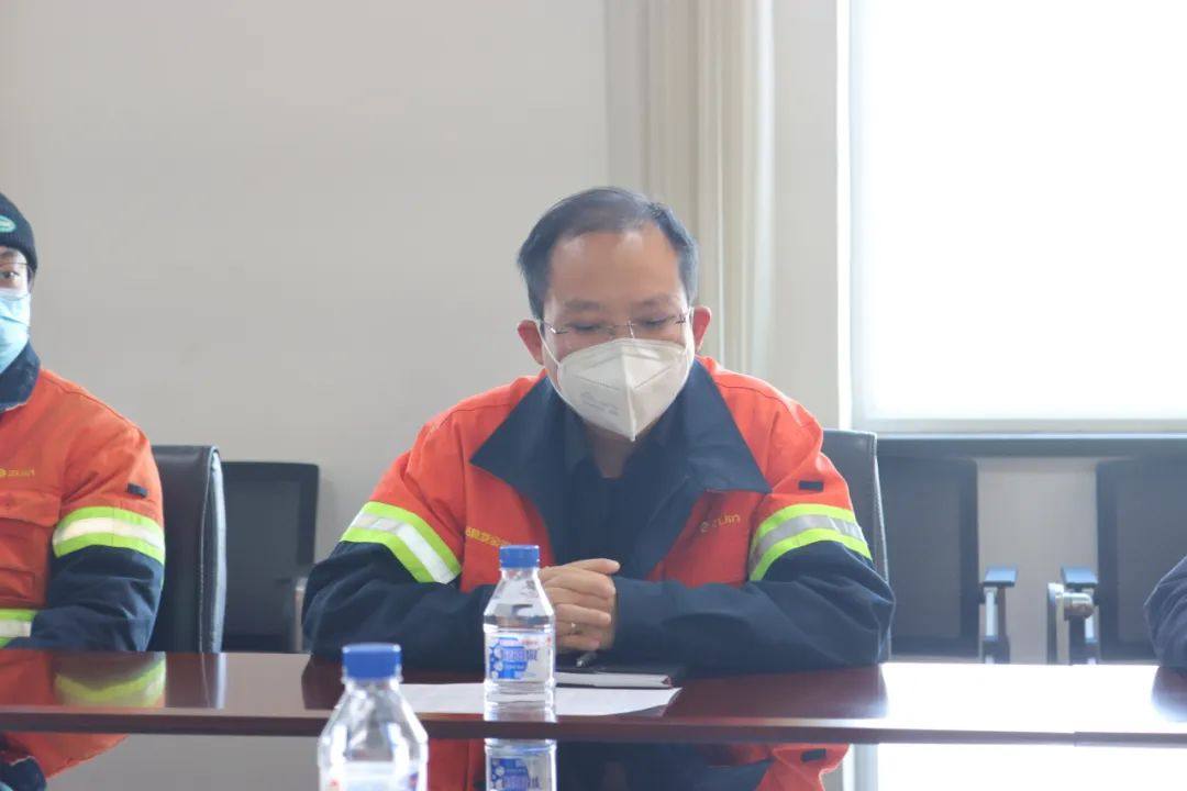 吉林紫金铜业公司召开四季度大学生座谈会
