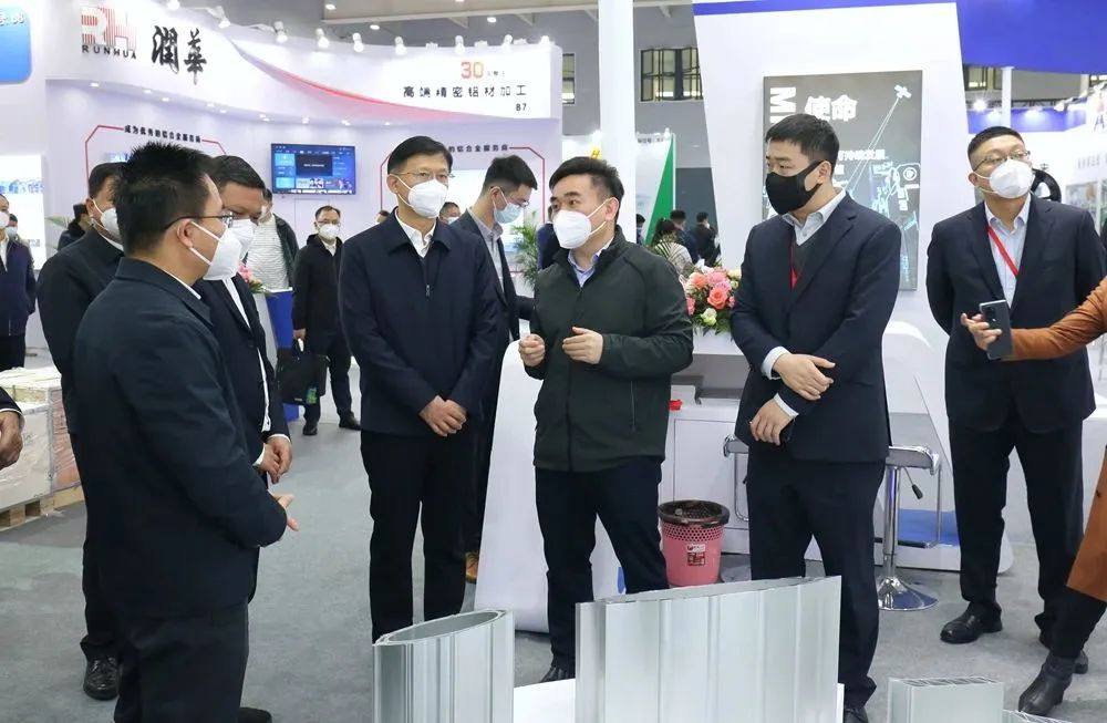 丛林铝业参加2022广西百色铝产业发展大会暨绿铝工业展取得圆满成功