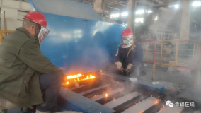 中鋁青海分公司鑄造廠成功恢復17號鑄造機生產