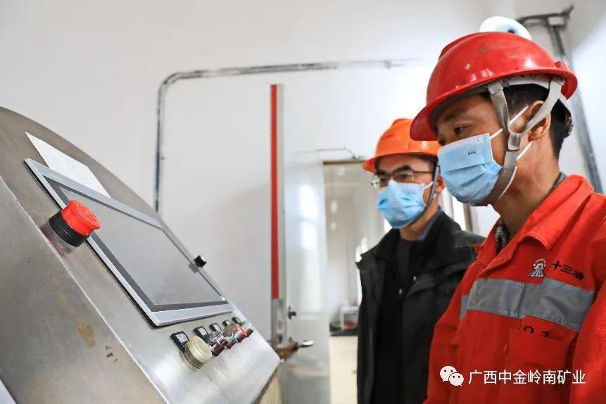 广西中金岭南6000吨项目副井提升机开始试车