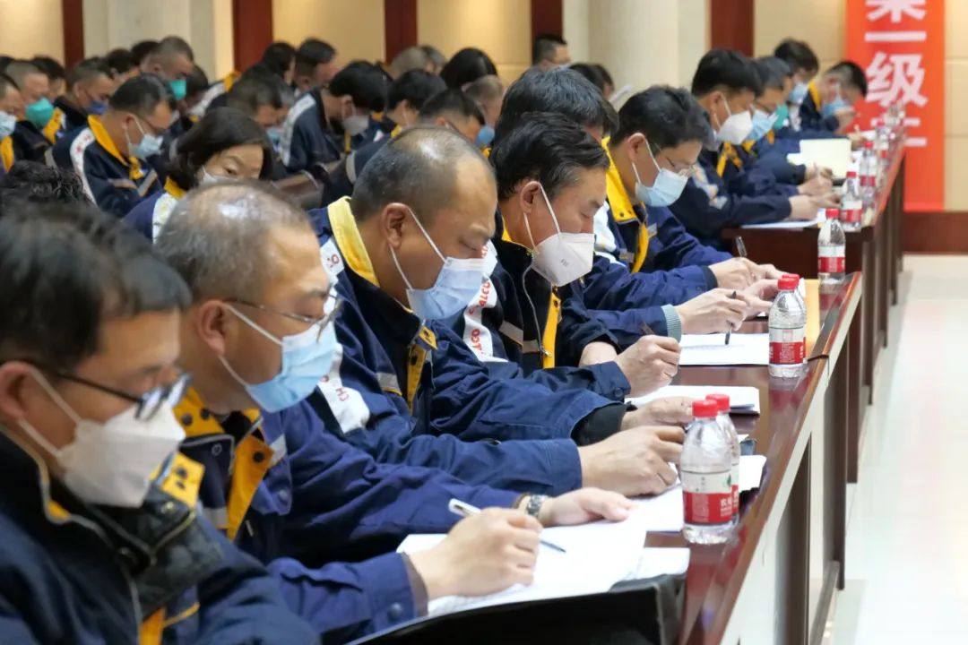 包頭鋁業召開一屆六次職工、會員代表大會暨2023年工作會議