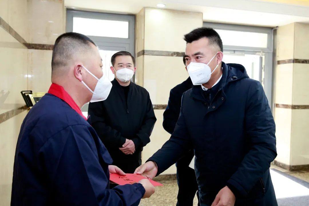 青海省副省长刘超到西部矿业集团公司走访慰问