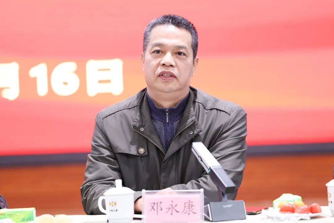 华锡集团召开高层次人才交流座谈会