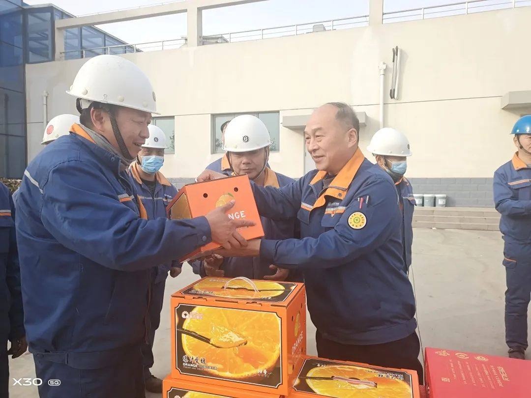 三门峡市总工会慰问宝武铝业一线职工