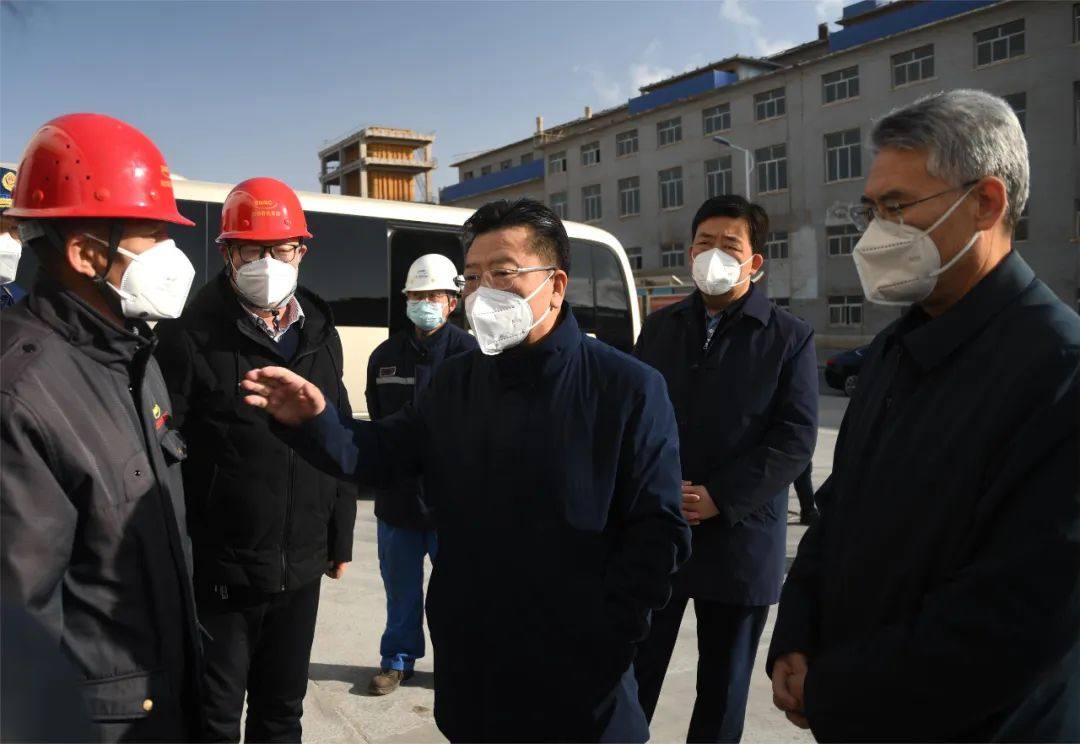 白银市委副书记、市长张延保来白银集团检查安全生产工作