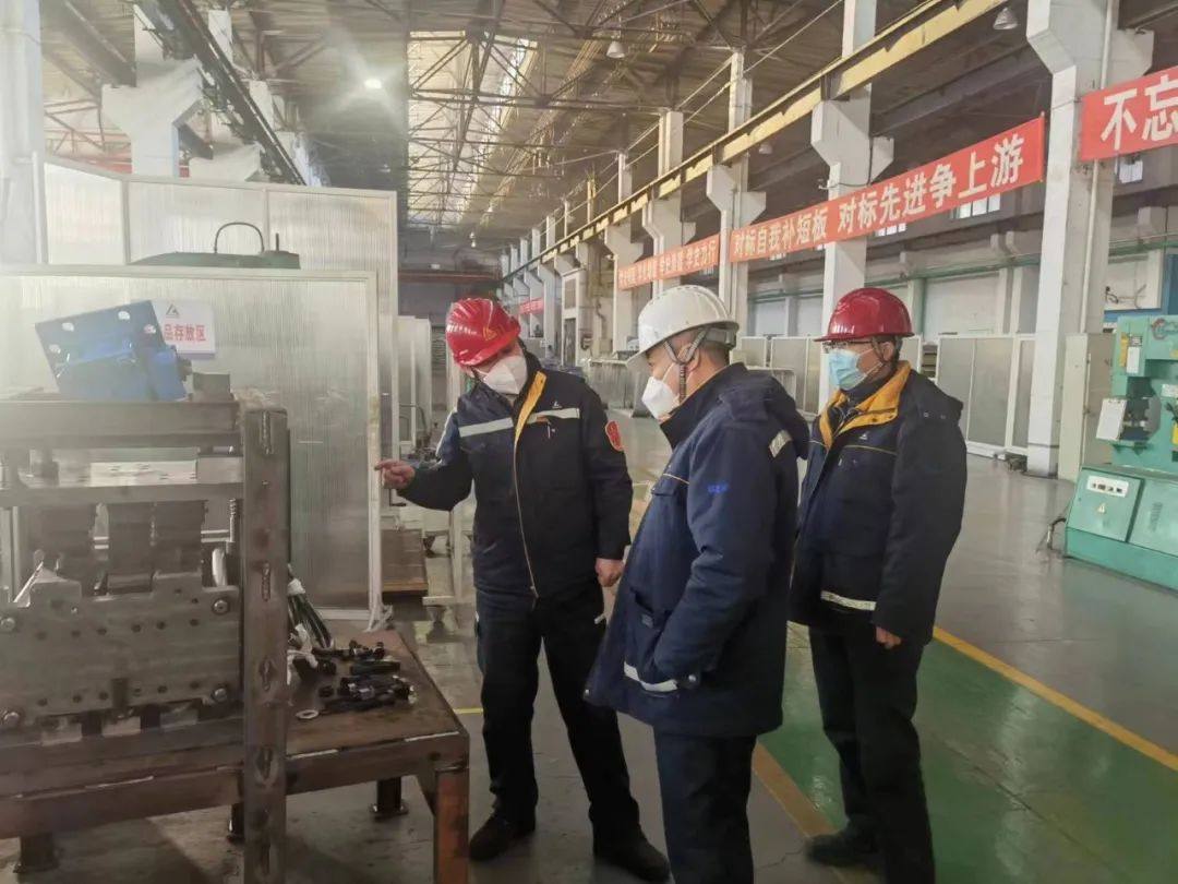 中铝东轻领导带队开展春节前安全大检查