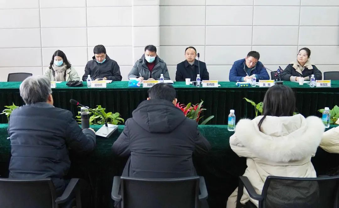 黃石市人才中心負責人到中色大冶公司慰問東楚英才