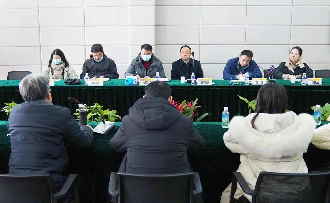 黃石市人才中心負責人到中色大冶公司慰問東楚英才