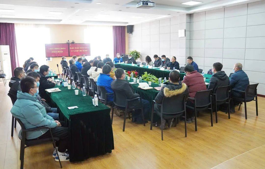 黃石市人才中心負責人到中色大冶公司慰問東楚英才