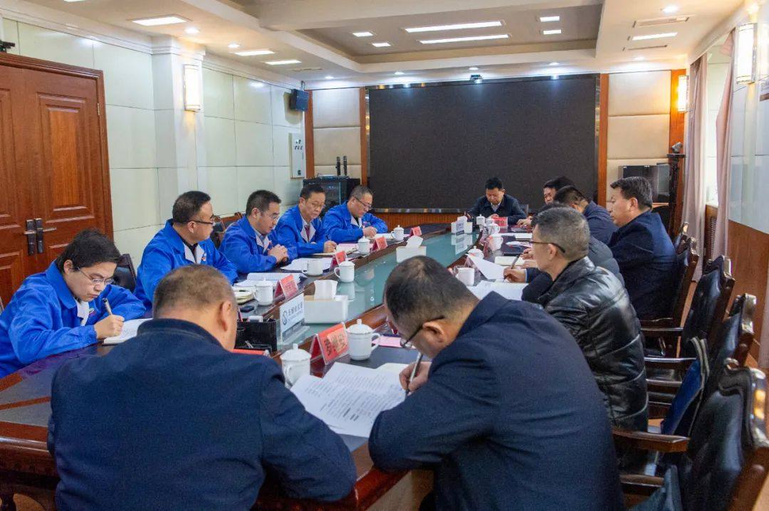 白银区委书记马世斌来白银集团座谈交流