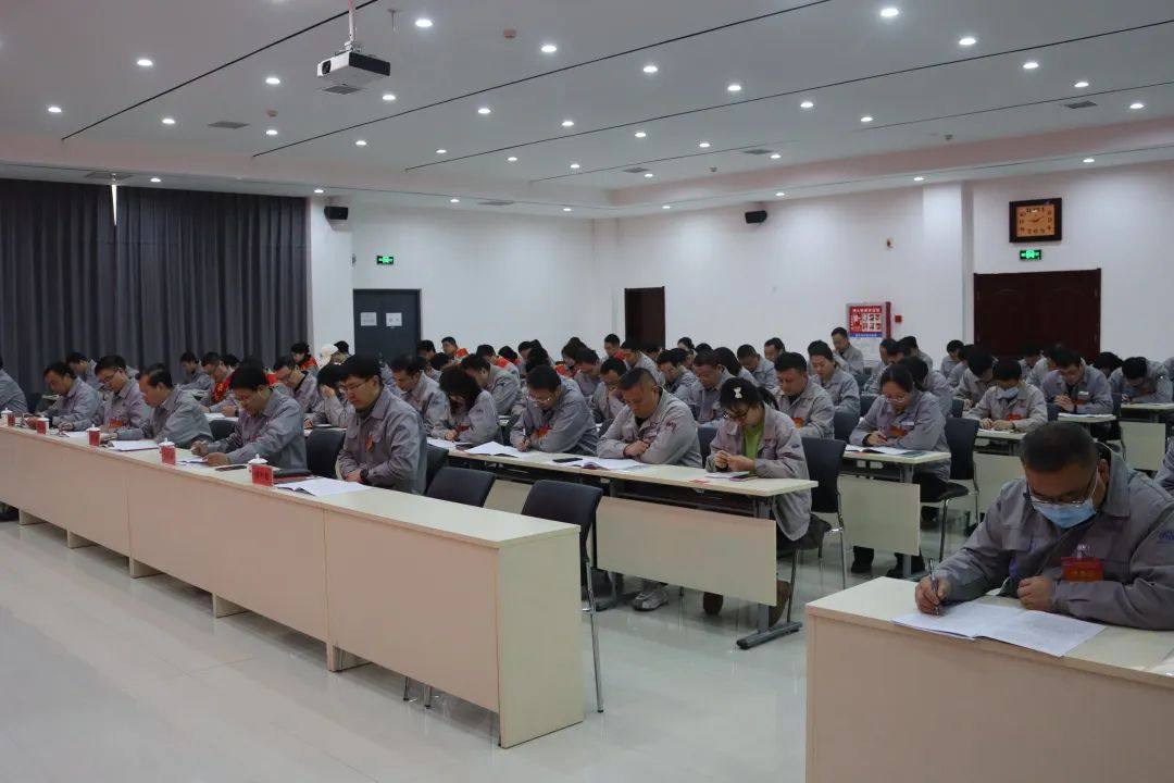 三门峡戴卡公司三届二次职工代表大会和工会会员代表大会暨 2023 年工作会议隆重召开