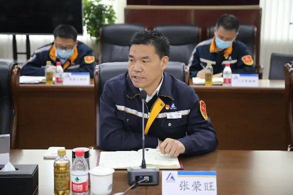 中铝东轻召开1月份经济活动分析会