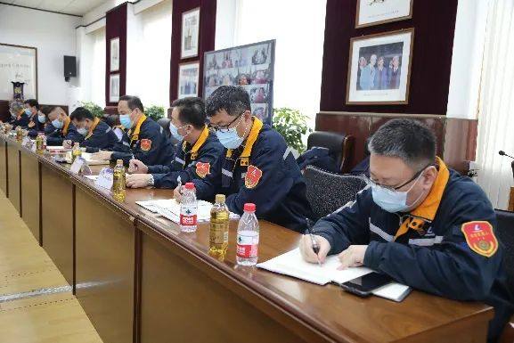 中铝东轻召开1月份经济活动分析会