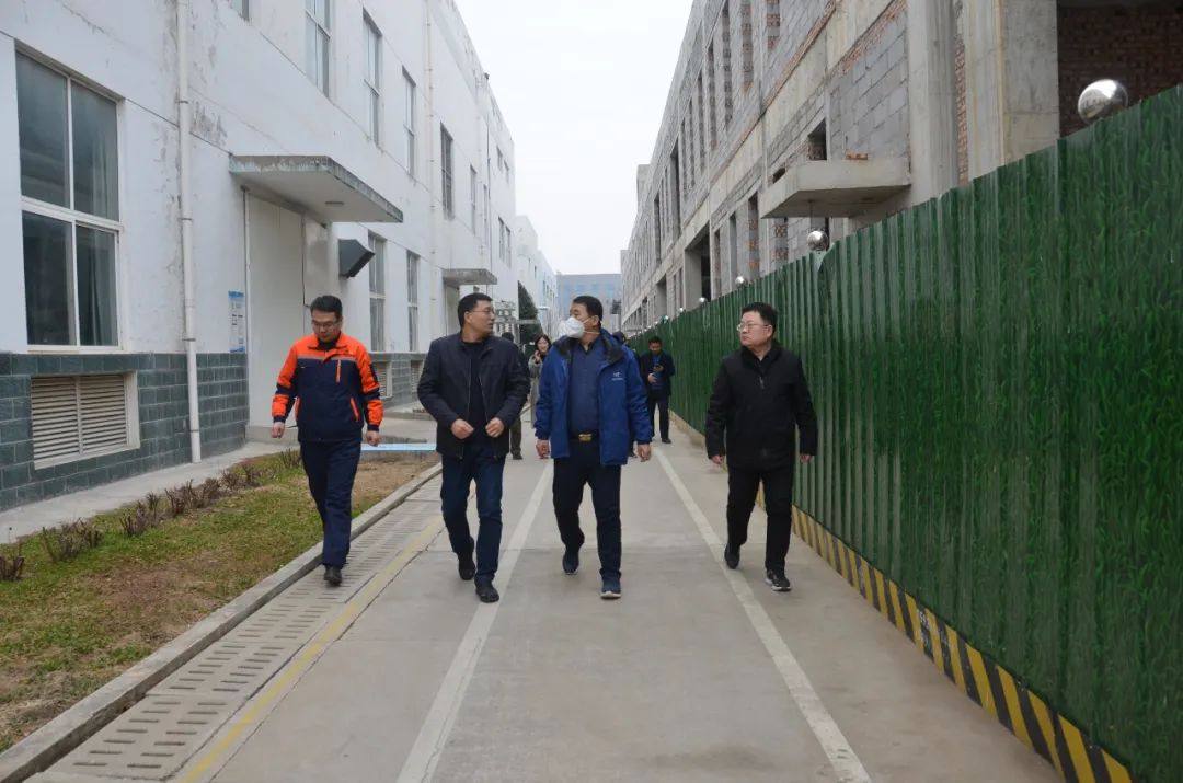 省商务厅宋玉星处长一行到朝辉公司参观调研
