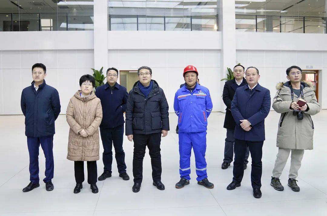 新华社湖北分社领导到弘盛铜业调研采访