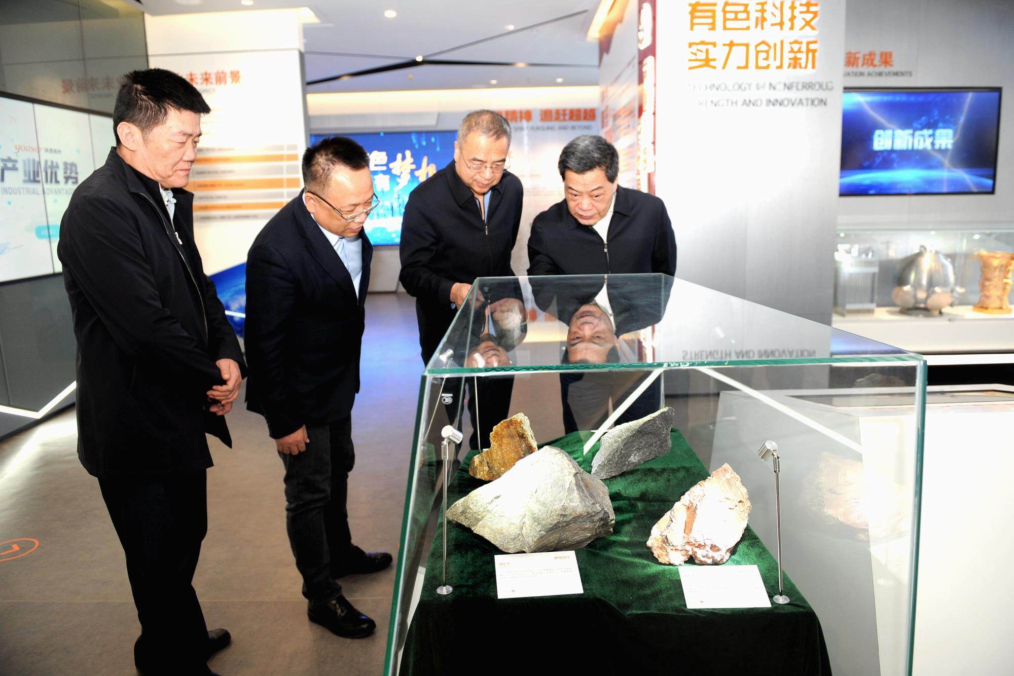 宝鸡市委市政府领导到陕西有色金属集团走访座谈