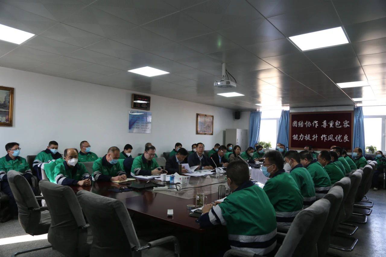 集团对金川铜业铜业有限公司和梅特瑞斯公司如瓦西矿业公司领导班子进行年度一体化考核