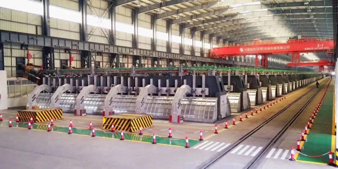 东兴铝业市场营销部二月圆满完成公司销售计划