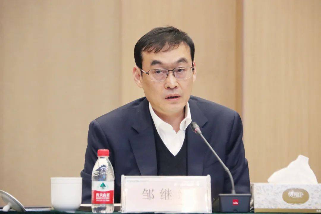 邹继新、吴小弟调研宝武铝业：聚全体系力量，全面提升铝业制造能力