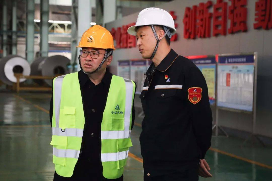 宝武铝业科技有限责任公司董事长吴健鹏一行到中铝东轻访问