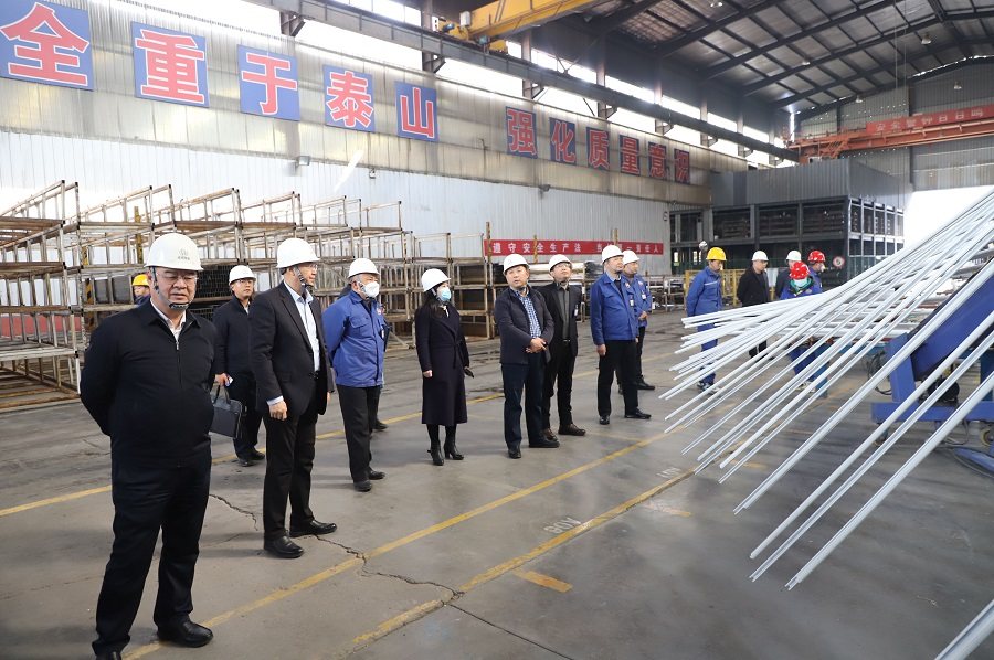 甘肃省副省长陈得信和杨德智副市长先后分别到兰州铭帝铝业有限公司调研