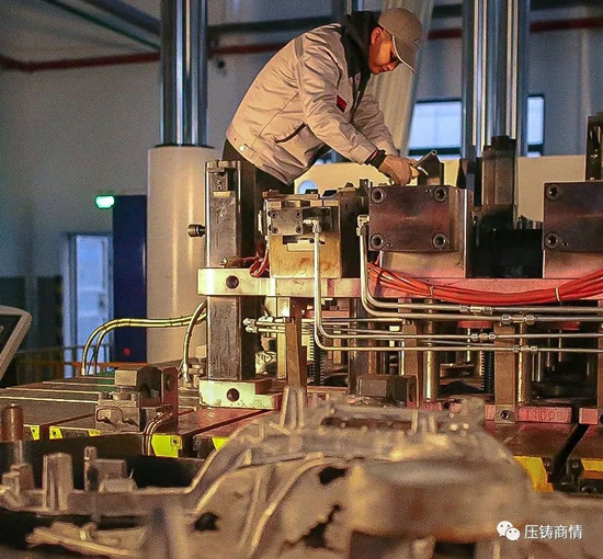 鑫林模具引进两台1000T合模机，大手笔投资一体化压铸模具项目