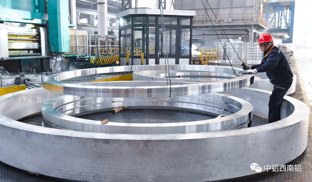 中铝西南铝锻造厂、挤压厂顺利完成2月生产任务