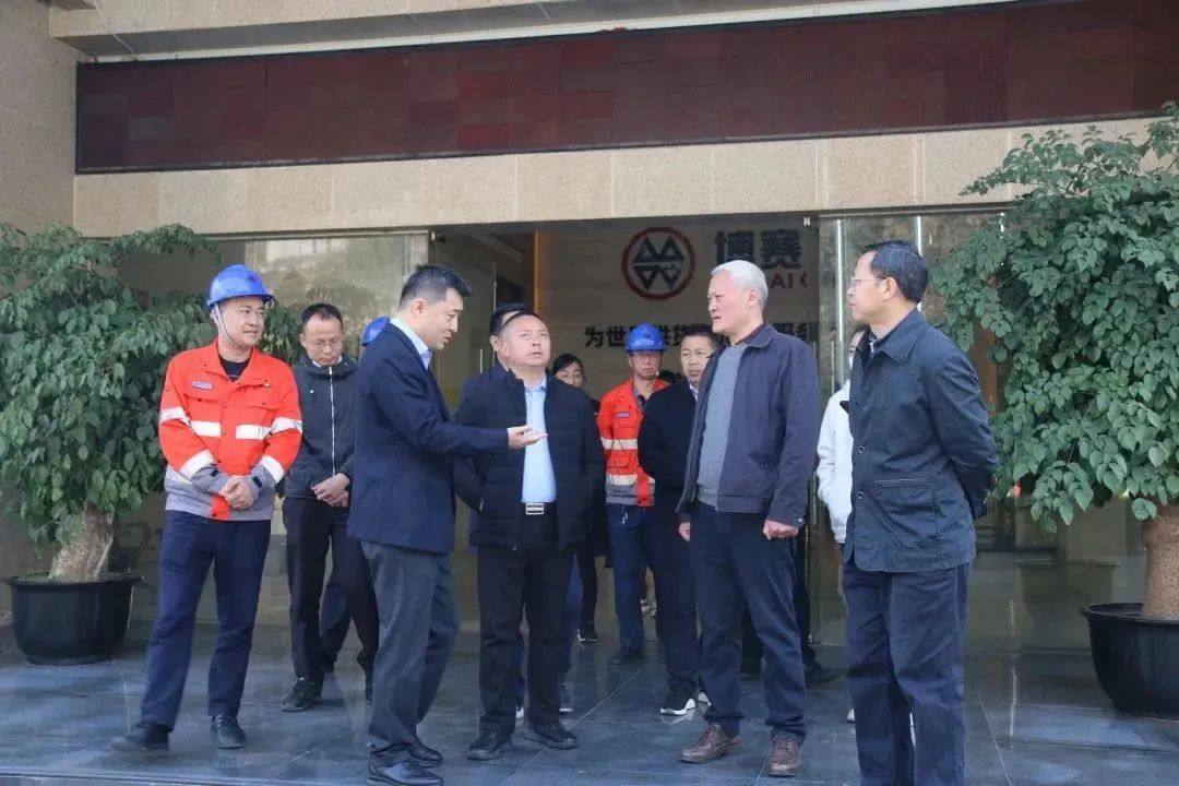 四川省经信厅赴阿坝铝厂开展一季度综合调研