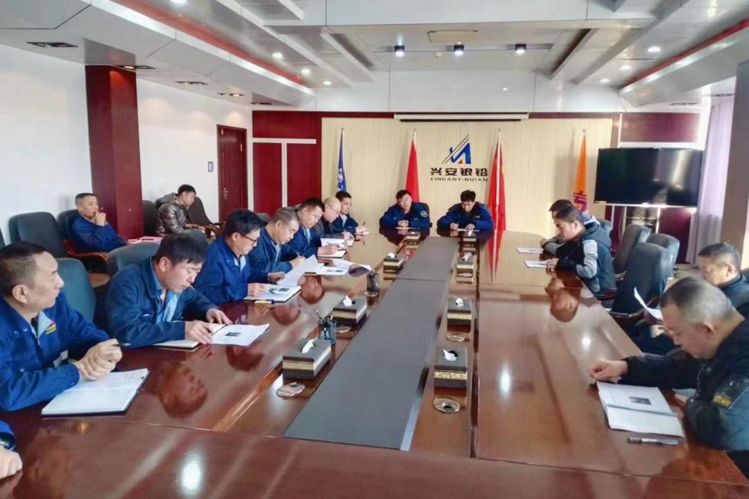 地矿集团安环部督导互检组到兴安银铅公司检查安全生产工作