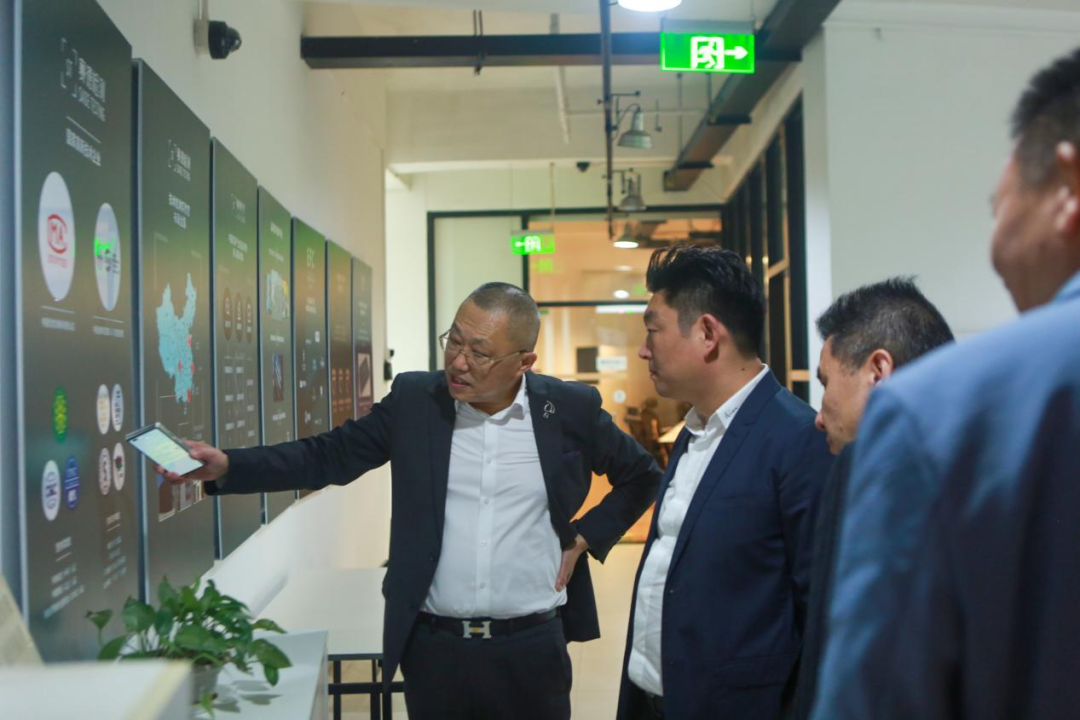 广东省门窗协会到访深圳家协，双方达成战略合作共谋未来