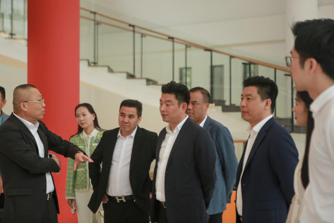广东省门窗协会到访深圳家协，双方达成战略合作共谋未来