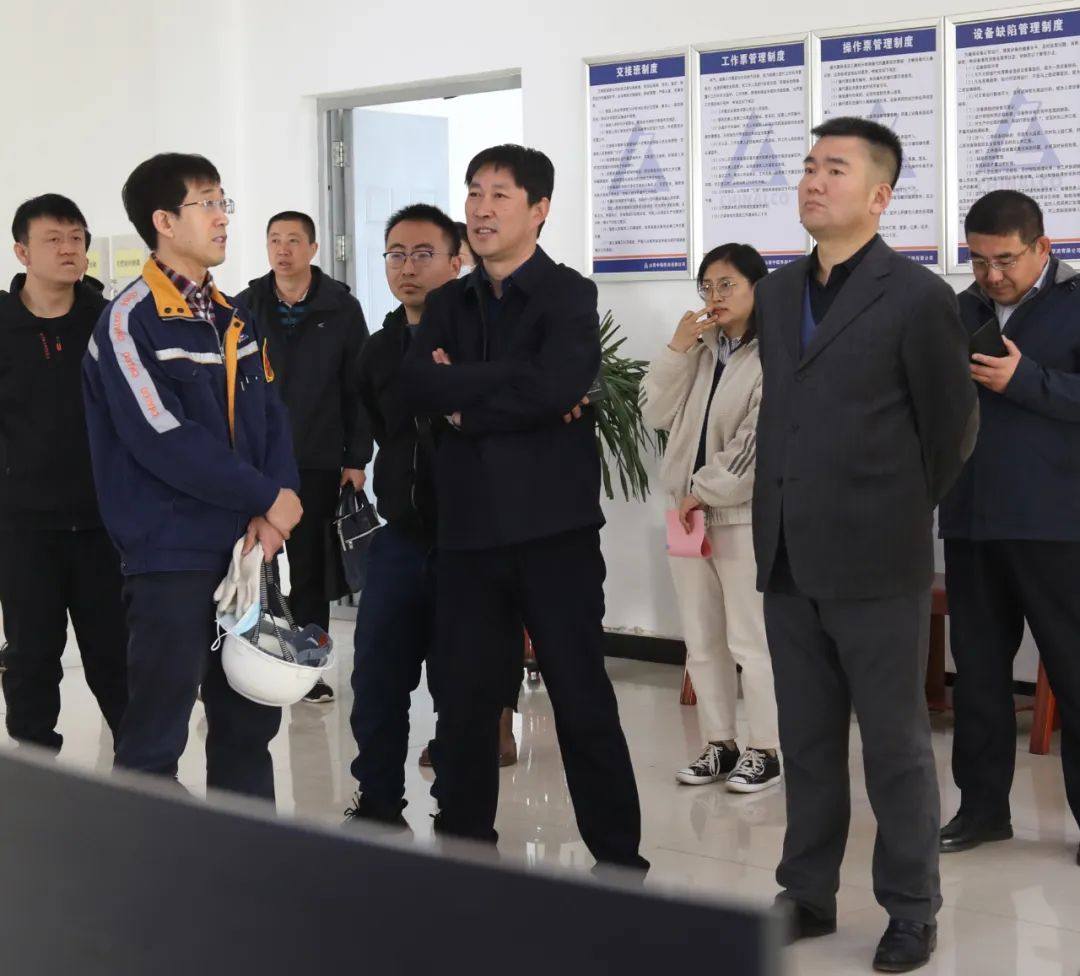 吕梁市人大到山西华兴、山西中润走访调研