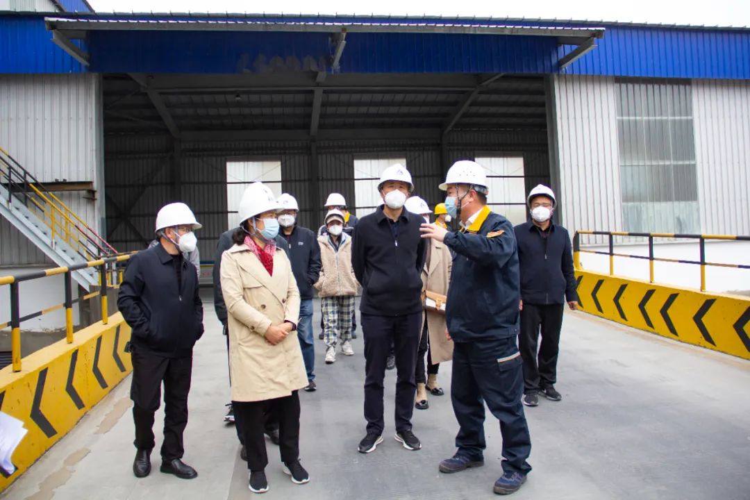 昭通市人大常委會到雲鋁海鑫公司調研