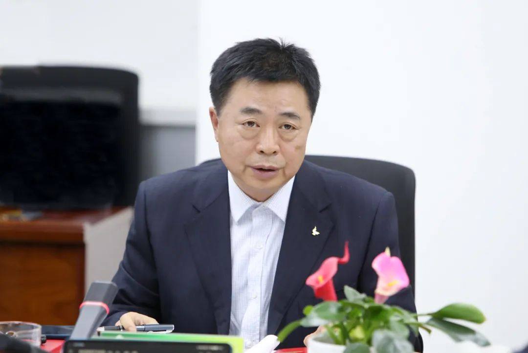 ​金川集团召开4月份总经理工作例会