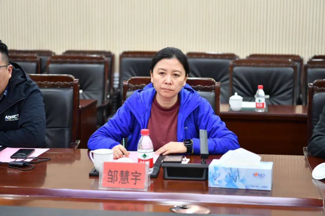 英利能源发展公司高管到白银集团调研
