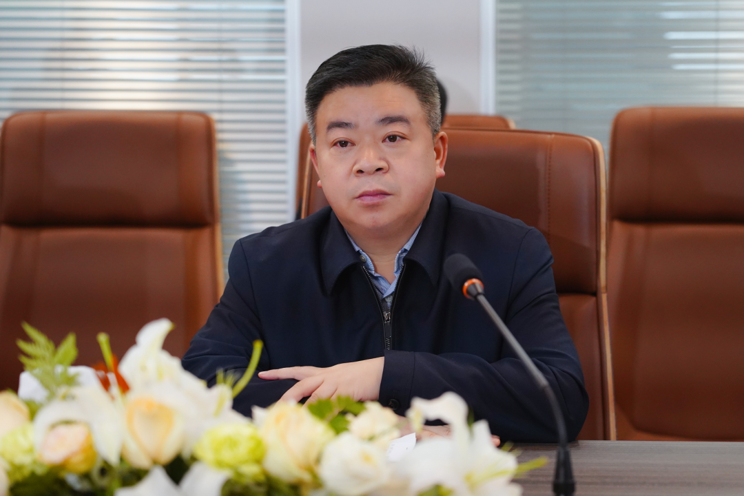 金龙集团携手上海电缆研究所，共谋产业发展新篇章