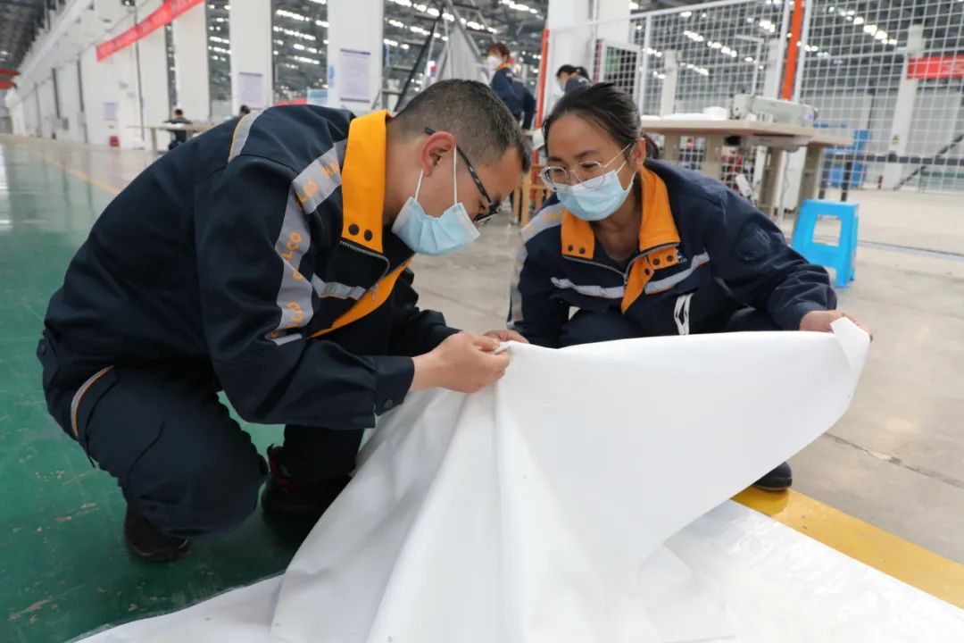 雲鋁淯鑫公司成功加工出首批水過濾布袋