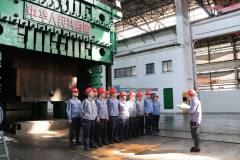 標杆班組的王牌“祕籍”——記中鋁集團2022年度標杆班組西南鋁鍛造廠模壓二班