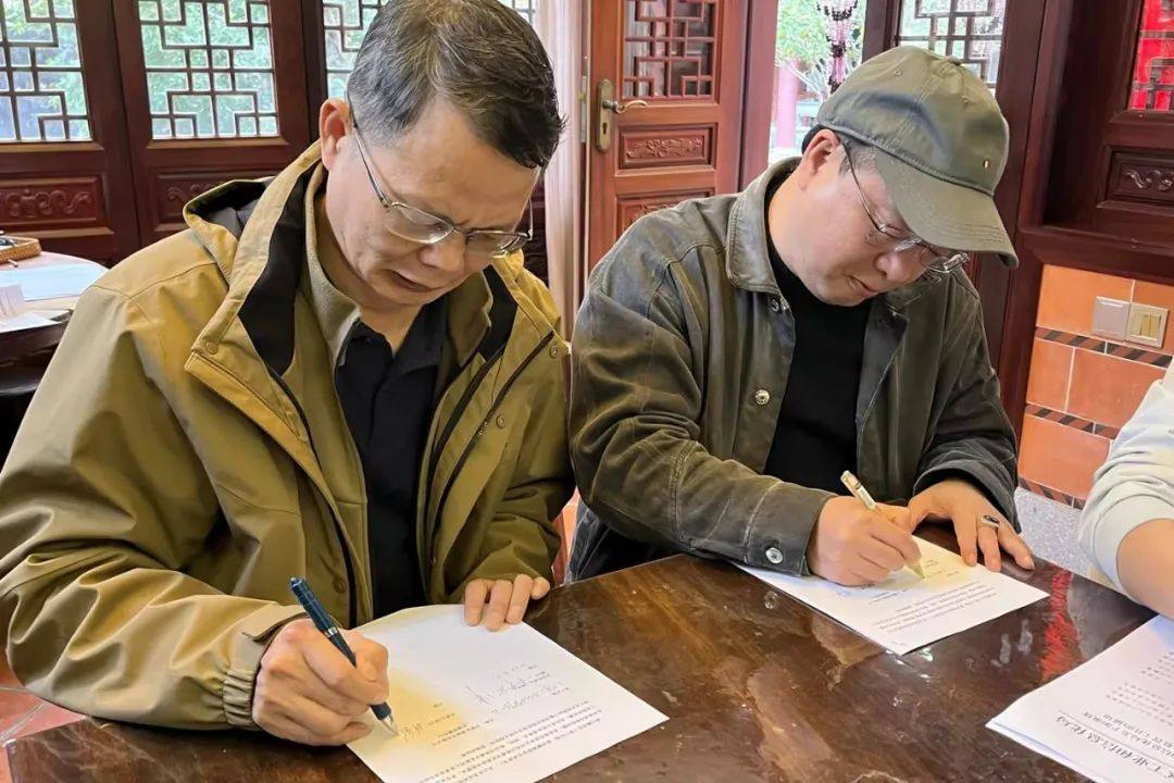 东南铜业召开硫酸销售一季度安全例会暨硫酸经销商座谈会