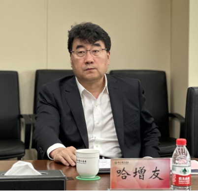新疆生产建设兵团党委常委、副司令员哈增友一行 莅临杭州锦江集团调研座谈并举行签约仪式
