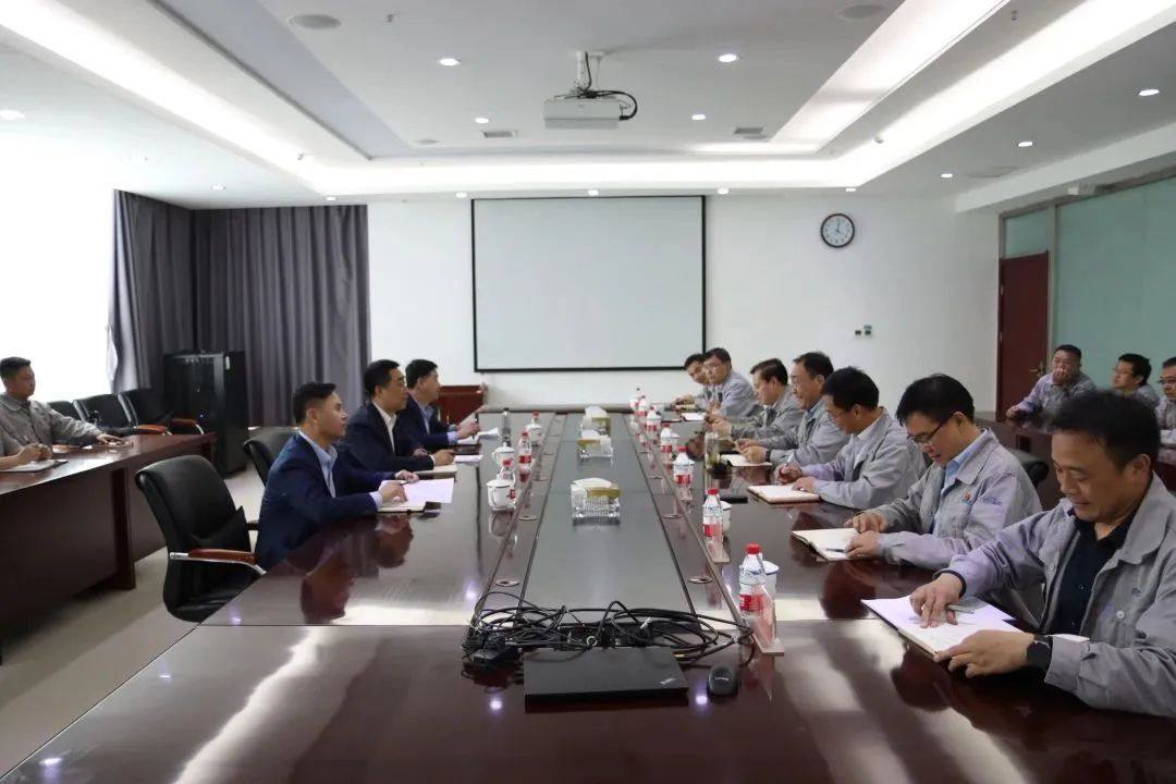 中信戴卡运营管理中心总经理杨小禹一行莅临三门峡戴卡公司调研