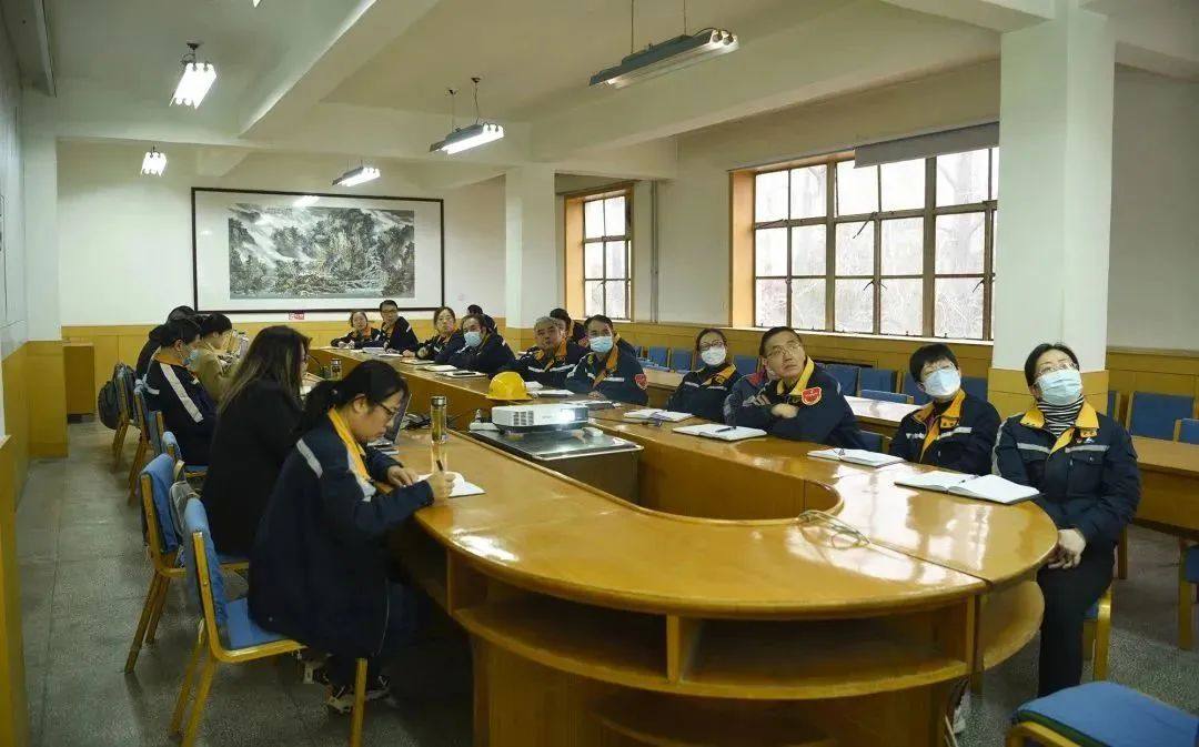 西北铝召开财务共享中心上线启动会